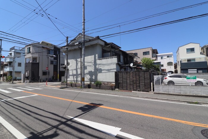物件外観写真6　(周辺環境)