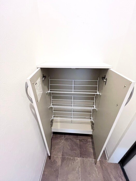 物件内観写真17　(靴箱)