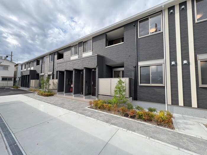 物件外観写真1　(外観写真)