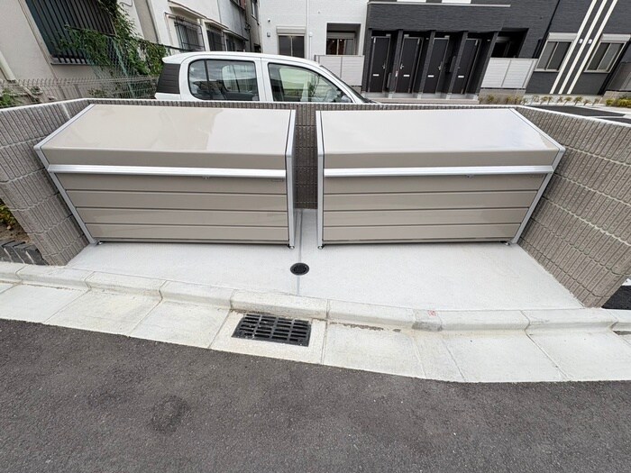 物件外観写真6　(建物設備)