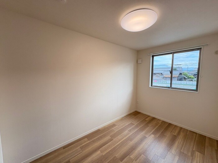 物件内観写真14　(居室)