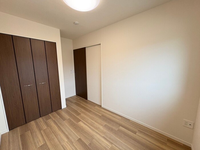 物件内観写真15　(居室)