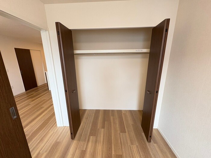 物件内観写真18　(収納)