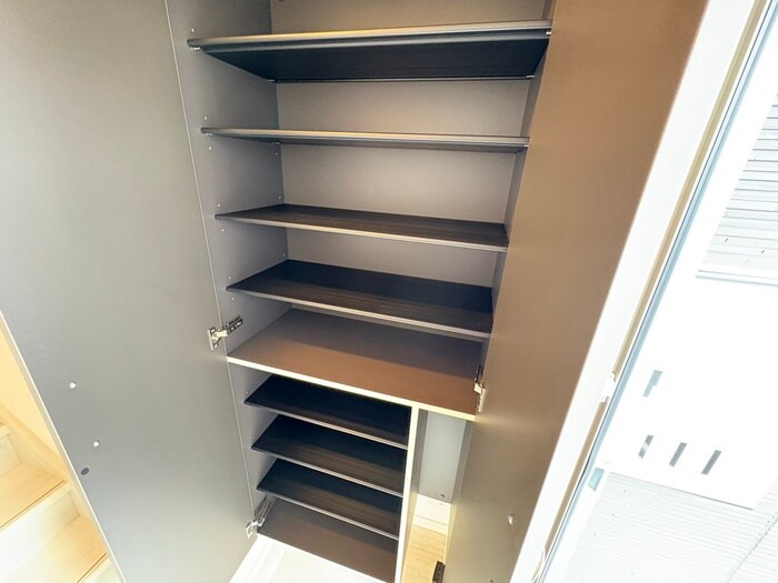 物件内観写真20　(靴箱)