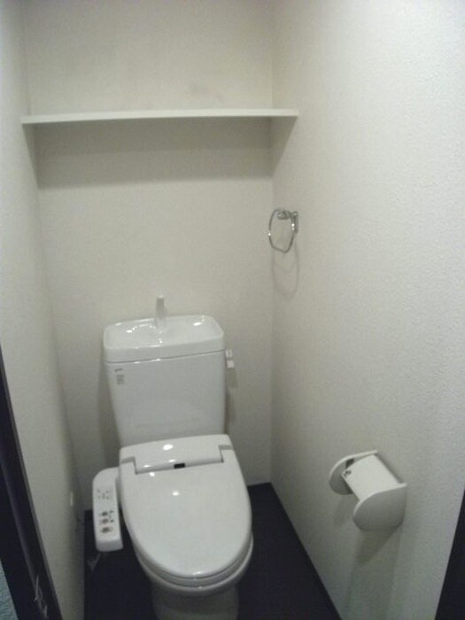 物件内観写真9　(トイレ)