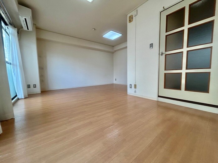 物件内観写真12　(居室)