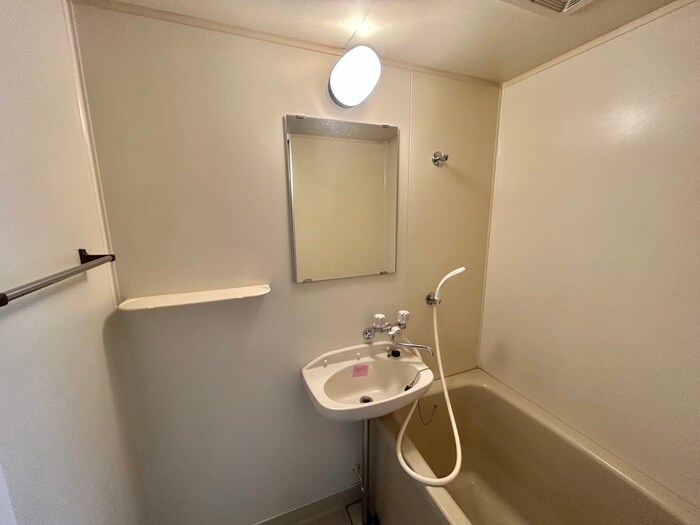 物件内観写真17　(洗面)