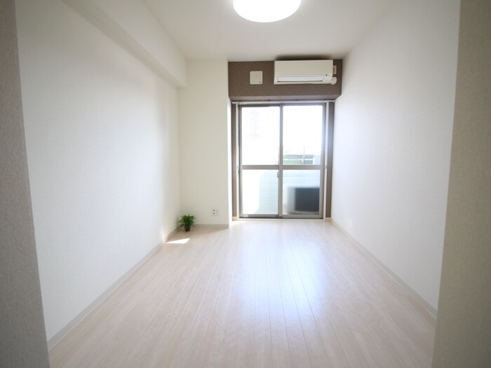 物件内観写真15　(居室)