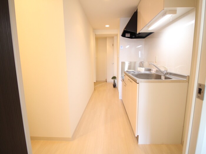 物件内観写真19　(廊下)