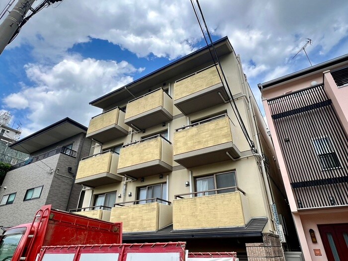 物件外観写真1　(外観写真)