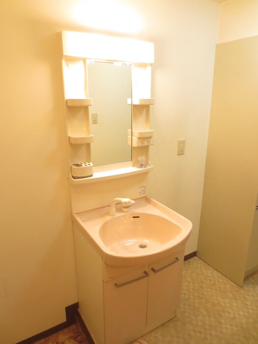 物件内観写真10　(洗面)