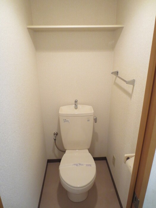 物件内観写真13　(トイレ)