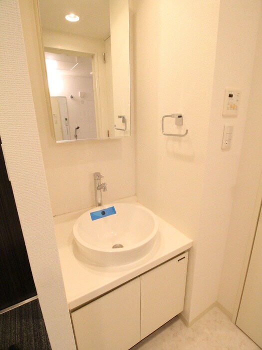 物件内観写真12　(洗面)