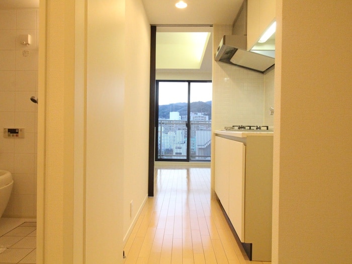 物件内観写真17　(廊下)