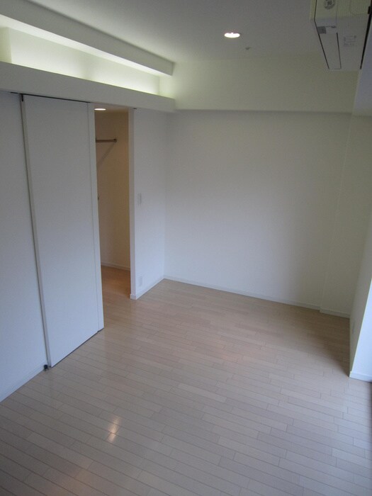 物件内観写真18　(居室)