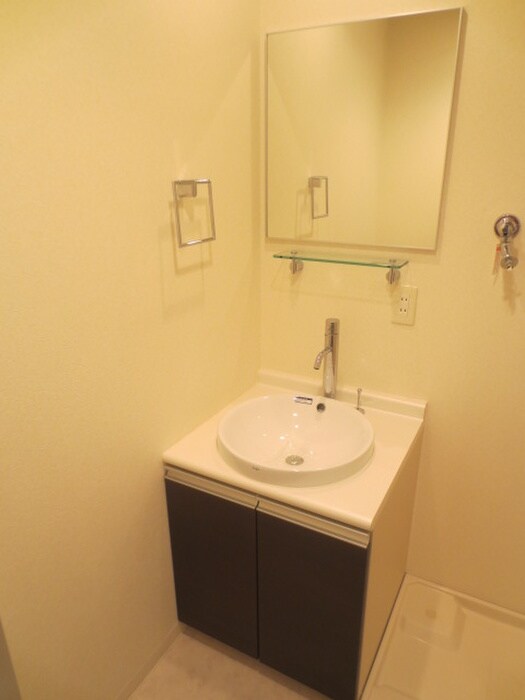 物件内観写真9　(洗面)