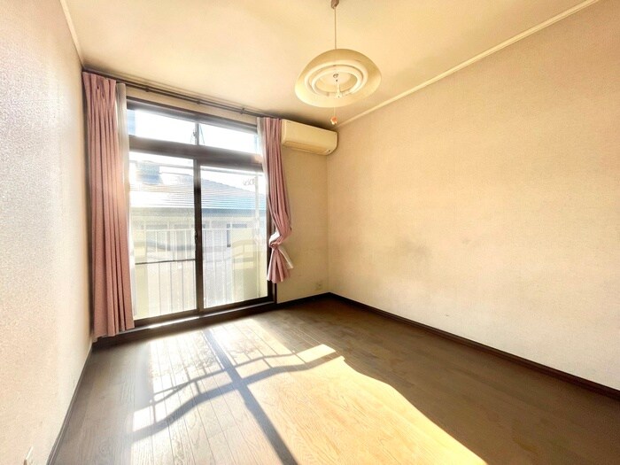 物件内観写真5　(居室)