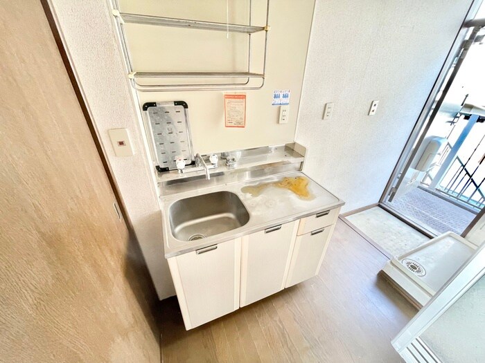 物件内観写真8　(キッチン)