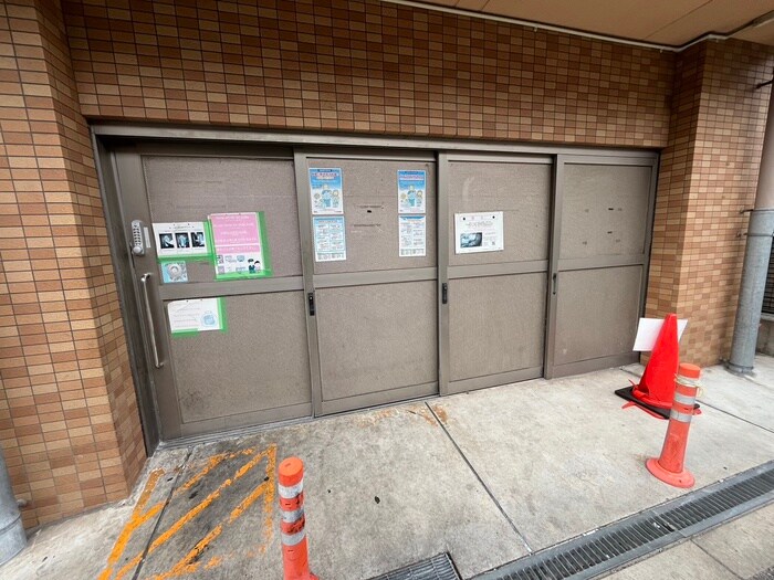 物件外観写真4　(建物設備)