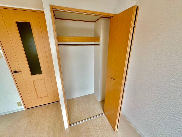 物件内観写真15　(収納)