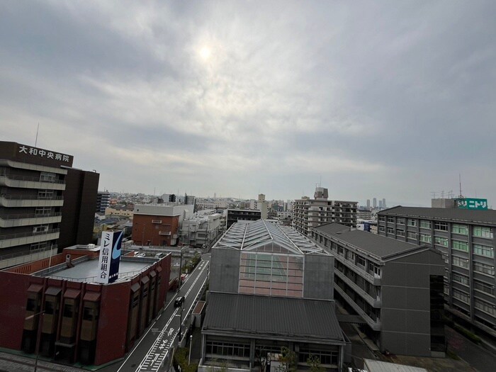 物件内観写真16　(室内からの展望)