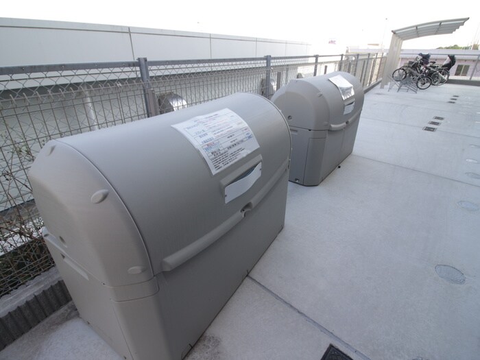 物件外観写真6　(建物設備)