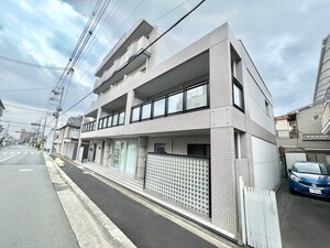 カルムリヴィエ－ル外観写真
