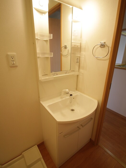 物件内観写真12　(洗面)