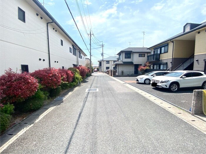 物件外観写真5　(周辺環境)