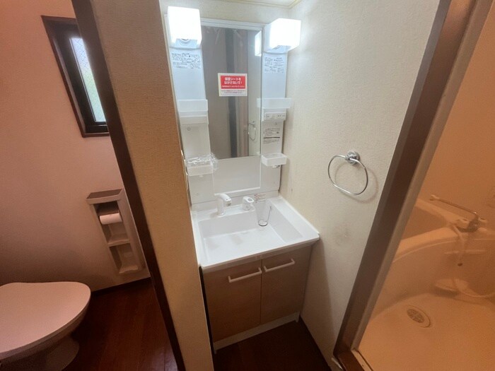 物件内観写真12　(洗面)