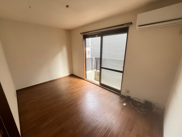 物件内観写真17　(居室)