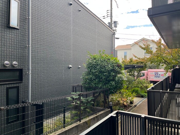 物件内観写真19　(室内からの展望)