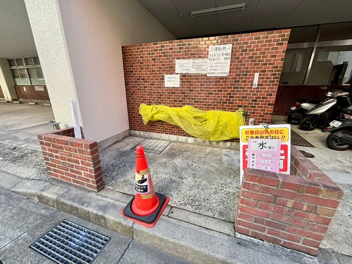 物件外観写真6　(建物設備)