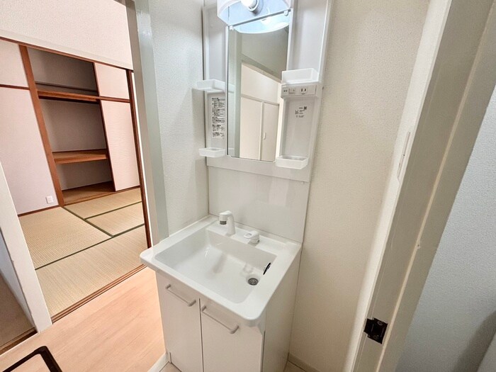 物件内観写真10　(洗面)