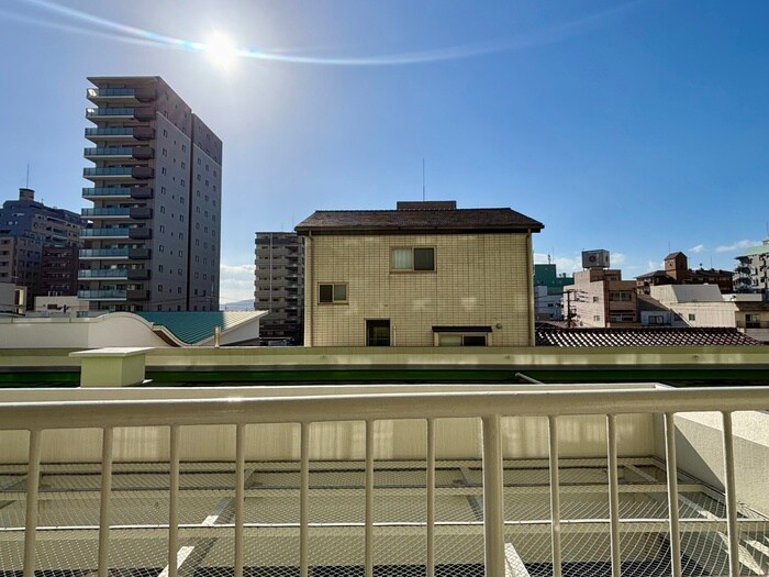 物件内観写真22　(室内からの展望)