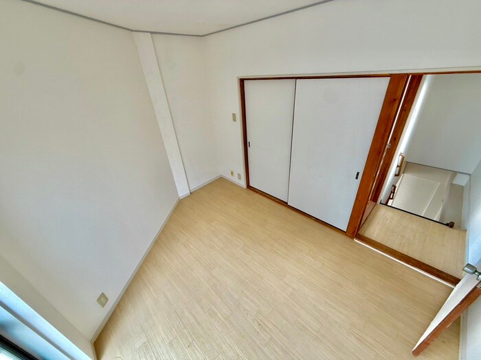 物件内観写真17　(居室)