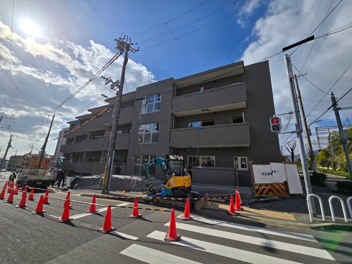 物件外観写真2　(外観写真)