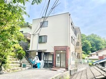 ウッドストックマンションの外観写真