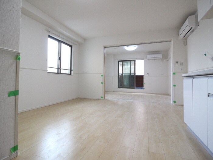 物件内観写真8　(居室)