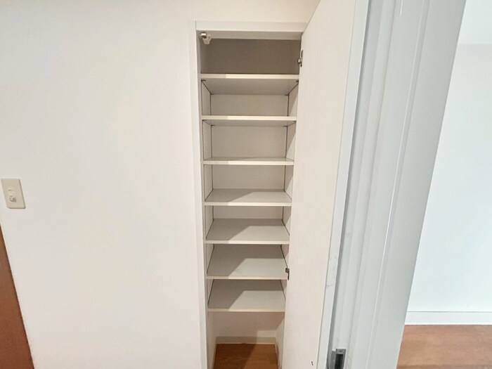 物件内観写真17　(靴箱)