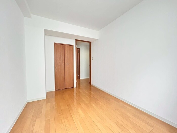 物件内観写真22　(居室)