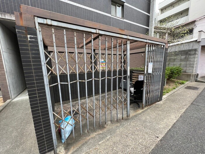 物件外観写真6　(建物設備)