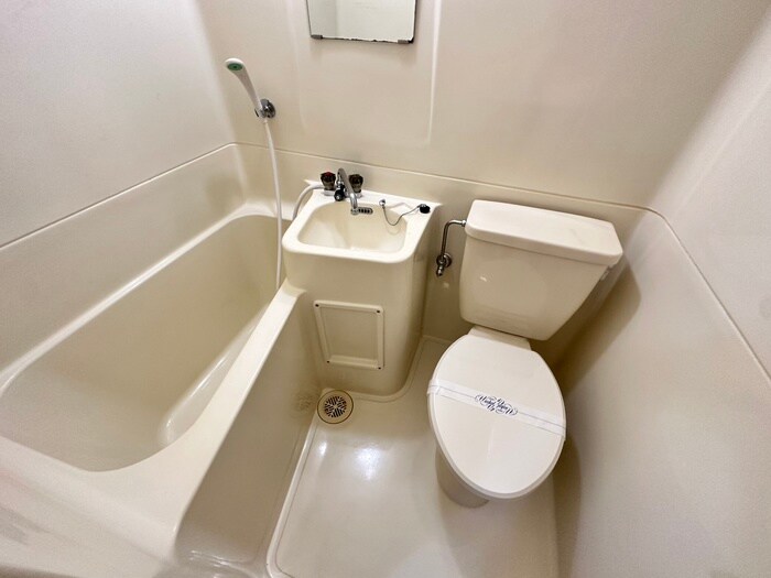 物件内観写真13　(バス／シャワールーム等)