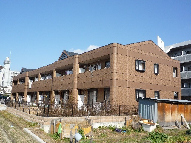 物件外観写真1　(外観写真)