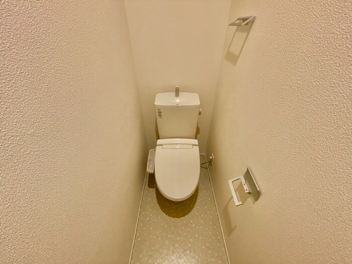 物件内観写真12　(トイレ)