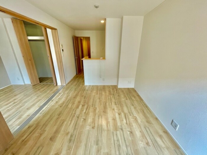 物件内観写真21　(居室)