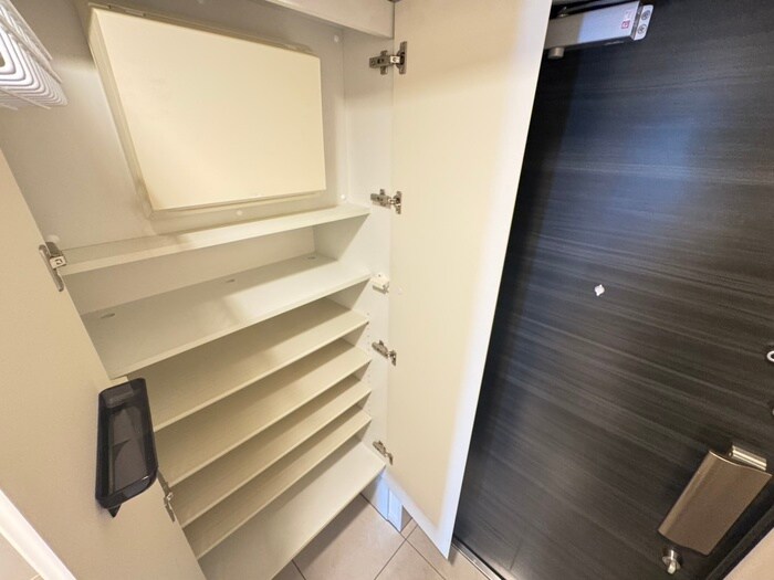 物件内観写真18　(靴箱)