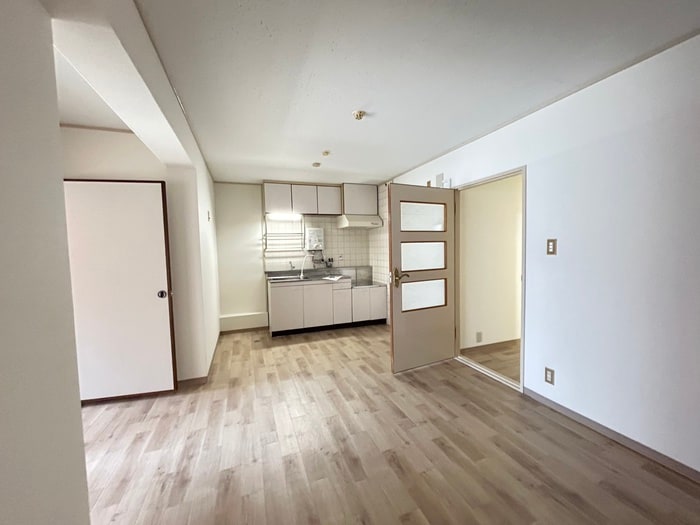 物件内観写真4　(居室)