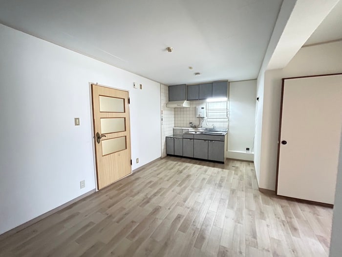 物件内観写真14　(居室)