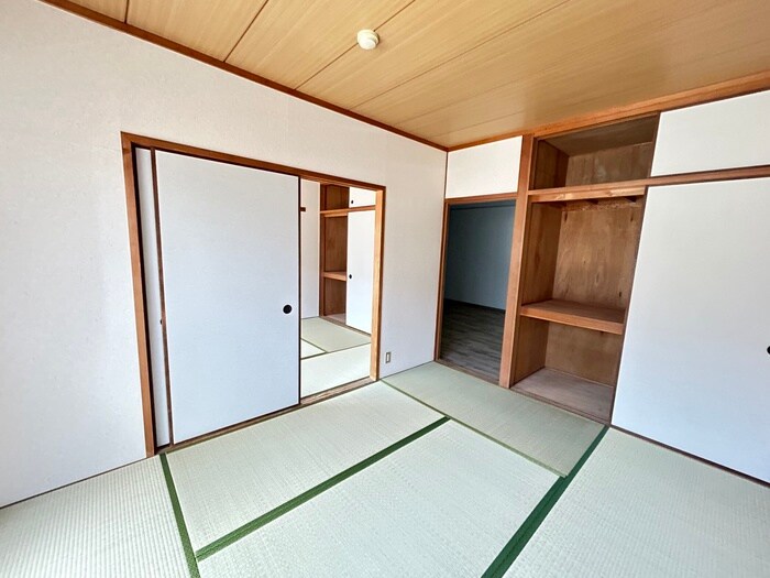 物件内観写真15　(居室)